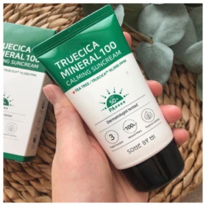 Tìm giúp loại kem chống nắng phù hợp