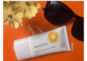 Tìm giúp loại kem chống nắng phù hợp