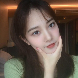 Vì mặt mụn tôi không dám yêu ai