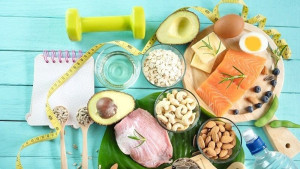 Phải làm gì nếu chế độ ăn ít carbohydrate làm tăng cholesterol?