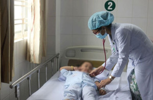 Đau dây thần kinh số 5 - người đàn ông 4 năm chỉ dám húp cháo