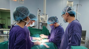 Đau dây thần kinh số 5 - người đàn ông 4 năm chỉ dám húp cháo