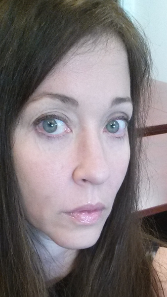 44 tuổi đã căng da mặt có sớm quá không?