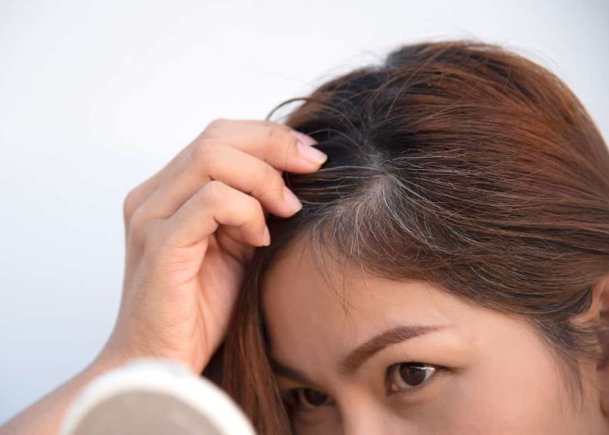 Tóc bạc sớm - dấu hiệu cảnh báo nhiều bệnh nguy hiểm