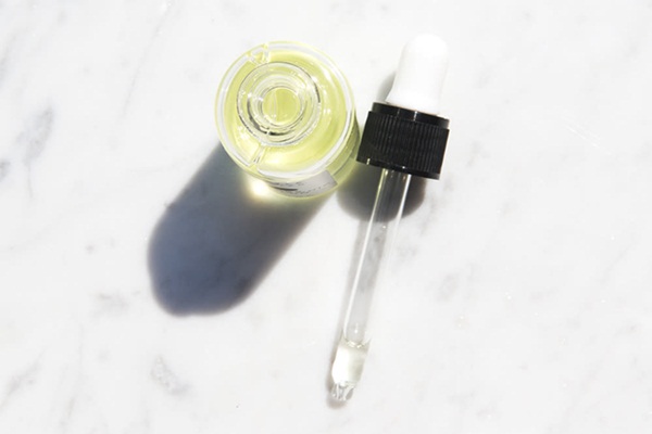 Hướng Dẫn Sử Dụng Serum Dưỡng Da Đúng Cách