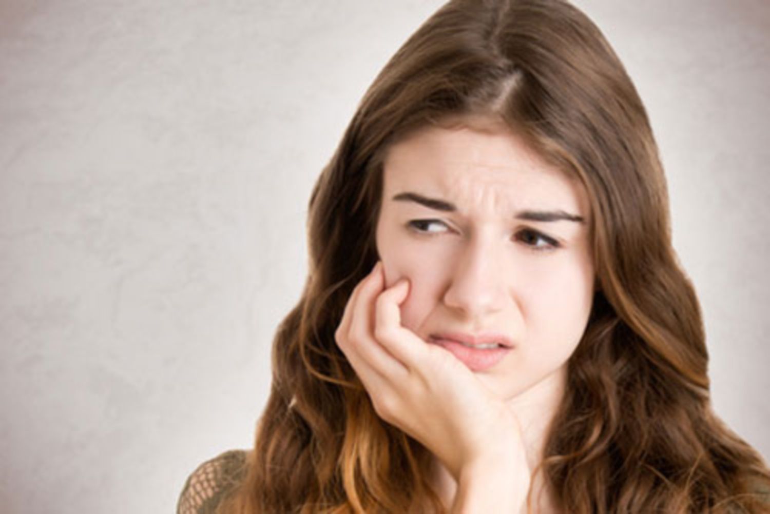 Tổng hợp các biến chứng có thể xảy ra khi phẫu thuật chỉnh hình hai hàm