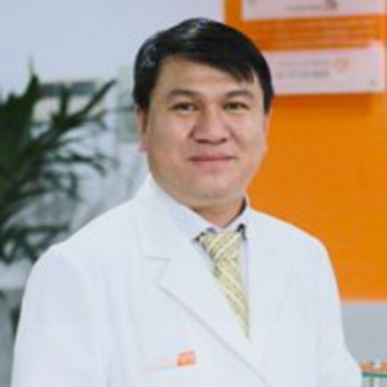 Bs Nguyễn Hoàng Nam