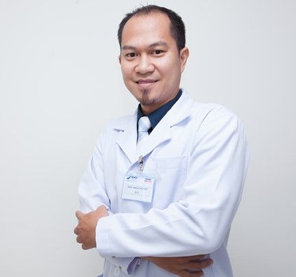 Bs nha khoa Peace Dentistry