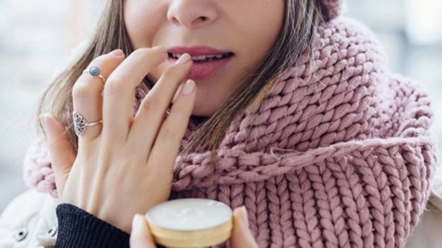 Có cần đổi thói quen chăm sóc da vào mùa đông không?