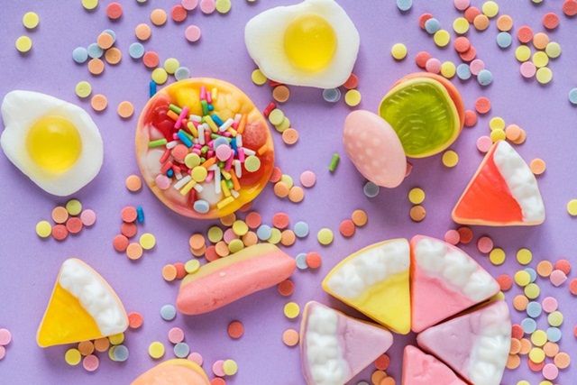 Chế độ ăn uống có thực sự ảnh hưởng đến mụn trứng cá?