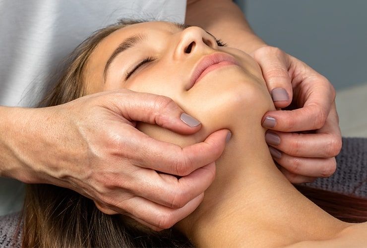 Điều trị rối loạn khớp thái dương hàm