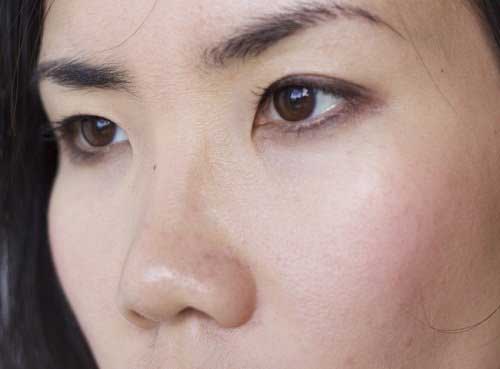 Tuyệt chiêu biến mắt mí lót thành hai mí