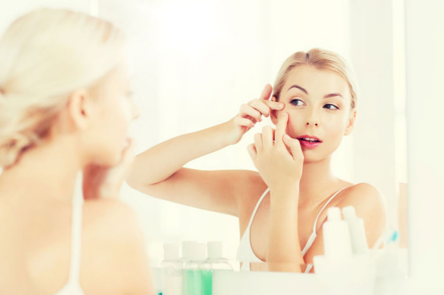 Bạn đang cần trị mụn? Bài viết này là dành cho bạn
