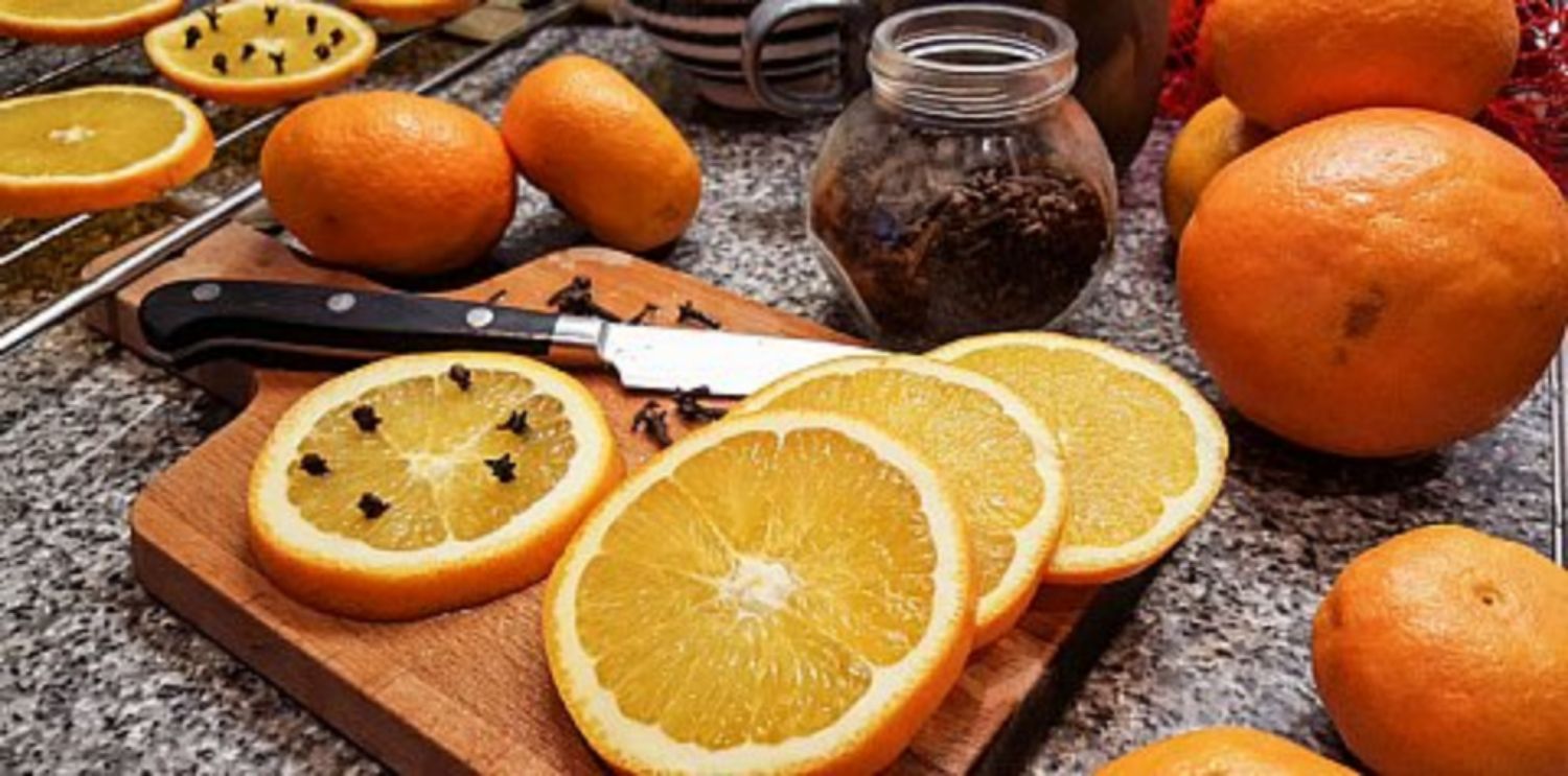 Tác dụng của vitamin C trong trị mụn