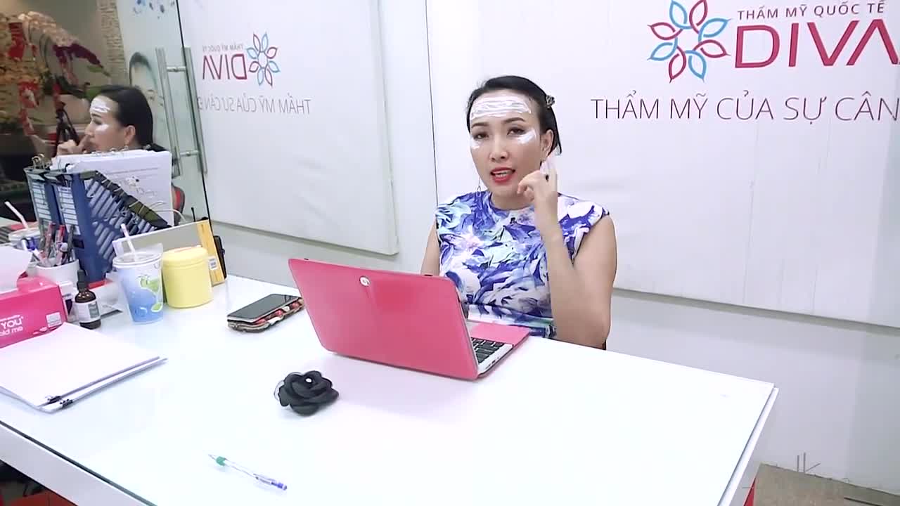 Xóa nếp nhăn bằng Botox