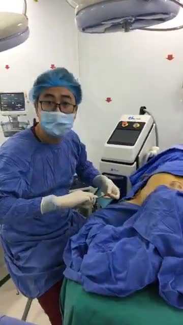 Chữa hôi nách triệu để với công nghệ ENDO DRY