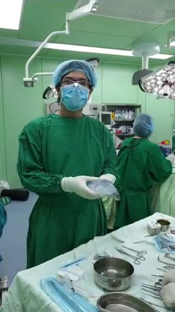 Nâng Ngực Nội Soi Chân Không