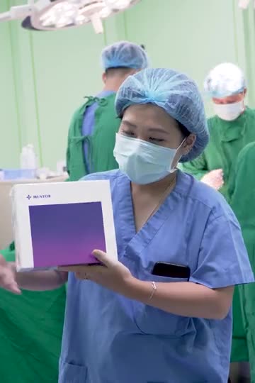 THEO DÕI KẾT QUẢ CA NÂNG NGỰC TÚI MENTOR - BÁC SĨ TUẤN ANH TRỰC TIẾP THỰC HIỆN