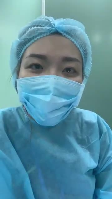 BIẾN "BỨC TƯỜNG" THÀNH "NÚI ĐÔI" QUYẾN RŨ VỚI CÔNG NGHỆ NÂNG NGỰC NỘI SOI 4.0