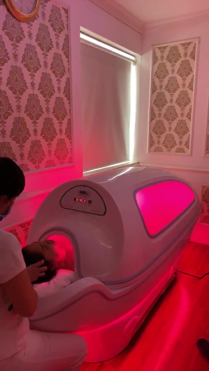 KH Việt kiều trải nghiệm lần đầu tắm trắng phi thuyền.