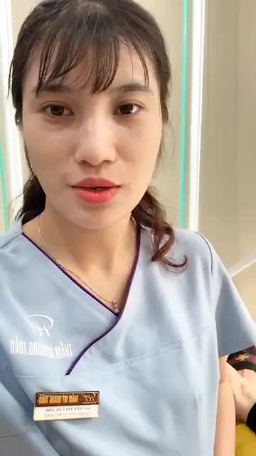 Cận cảnh 1 buổi điều trị Sẹo rỗ do mụn trứng cả để lại - mời cả nhà cùng theo dõi nhé !
Ưu đãi lên đến 30% ạ.