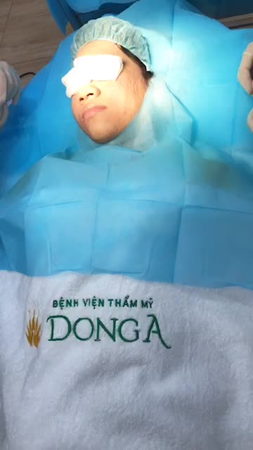 Xoá bay sẹo Lõm lâu năm “Cho 2 Chị, Em Sinh Đôi “