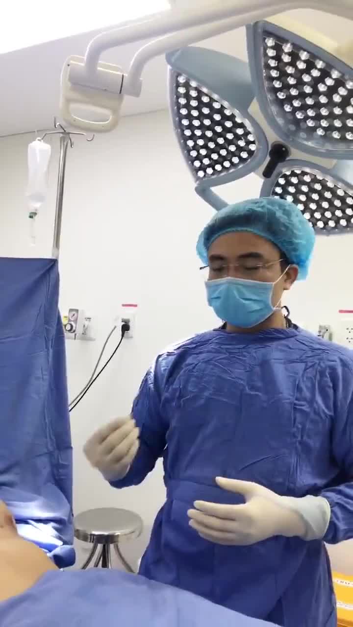 Nâng cấp ca ngực hỏng cực khó tại BVTM Đông Á.
