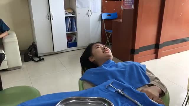 Nhổ răng khôn tại Nha Khoa Thuỳ Anh.