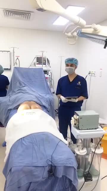 Vòng 3 căng tròn sau 60 phút thực hiện bằng phương pháp cấy mỡ Mông