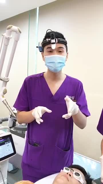 Những khách hàng đầu tiên tới Dr Hoàng Tuấn trải nghiệm dịch vụ điều trị NGÁY bằng công nghệ FOTONA SP Dynamis