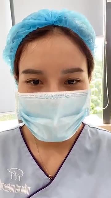 Thêm một bạn khách hàng 18 tuổi vừa hoàn thành xong kỳ thi THPT QG đăng ký nhấn mí tại Dr Hoàng Tuấn.