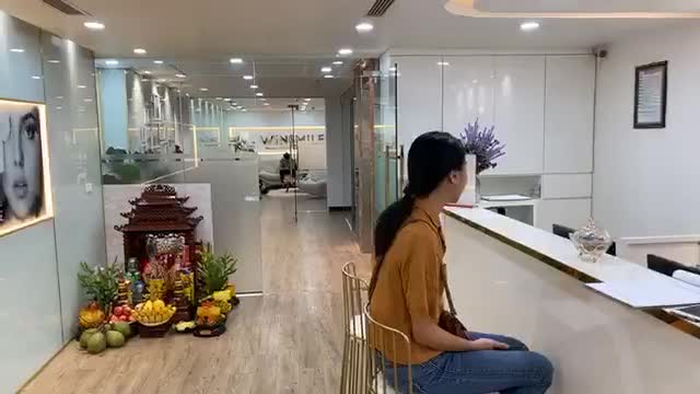 Một ngày thứ 7 đông đúc và nhộn nhịp với hơn 30 lượt khách hàng ghé thăm