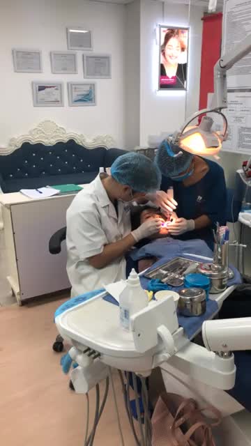 LẮP CẦU 3 RĂNG TOÀN SỨ CHO KHÁCH HÀNG TẠI NHA KHOA PARIS 12 THÁI THỊNH, HN