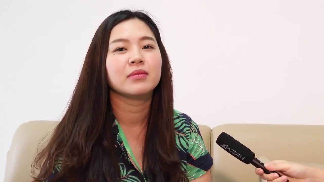 CÔ GIÁO TIỂU HỌC ĐI MỔ CẬN: "MẮT SÁNG HƠN, CUỘC ĐỜI TƯƠI SÁNG HƠN"