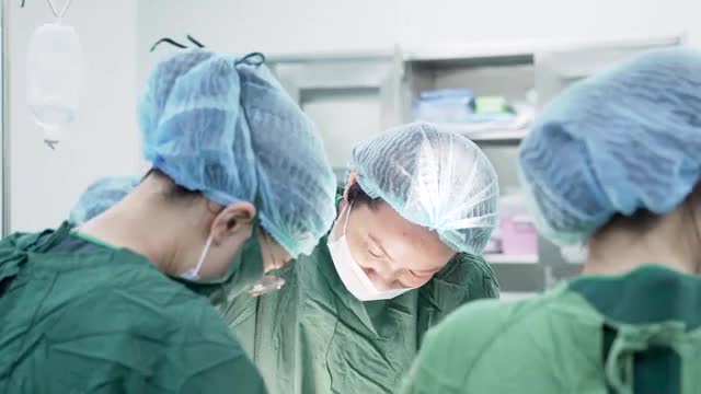 Mẹ cần làm gì khi bị thiếu máu khi mang thai