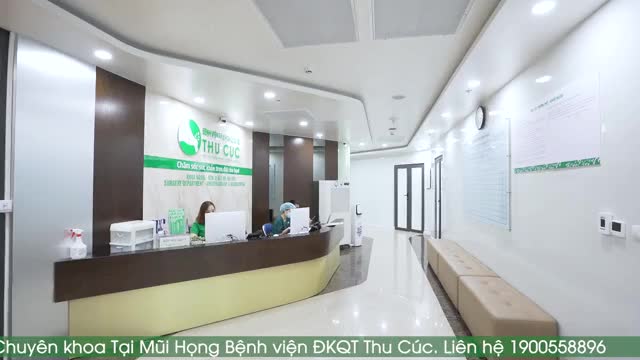 Viêm amidan gây vướng như “ngậm hột thị”, thầy giáo được “giải cứu” nhẹ nhàng