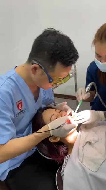 RĂNG BỊ NHIỄM tetracyclin và CƯỜI HỞ LỢI XỬ LÝ NHƯ THẾ NÀO?