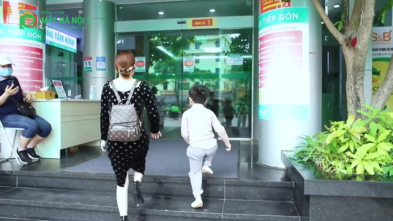 HÀNH TRÌNH ĐIỀU TRỊ LÁC THÀNH CÔNG CỦA BÉ TRAI 5 TUỔI & MẸ