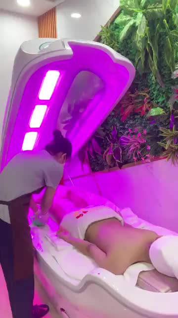 Bờ vai trắng nõn, chàng nào chả mê