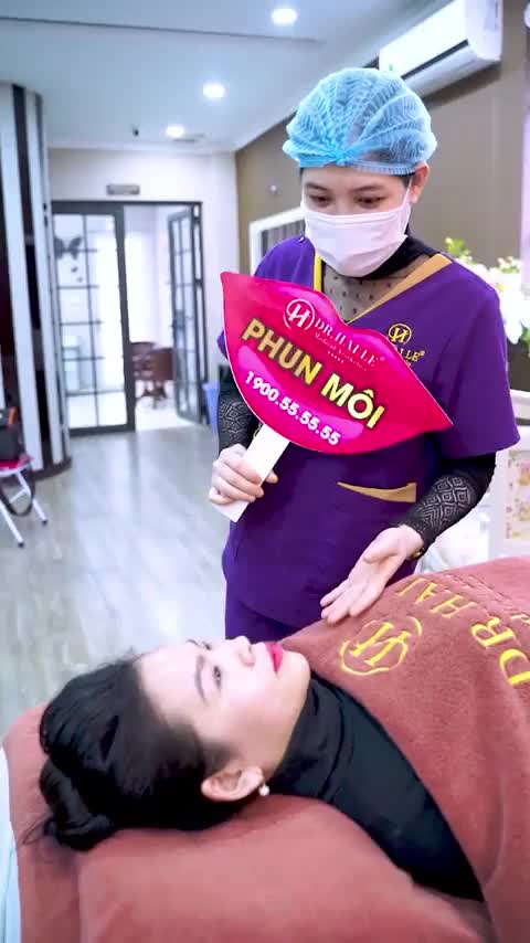 Sau 2 ngày Phun môi thẩm mỹ bằng công nghệ mới nhất 2022 trông sẽ như thế nào Mời quý khách hàng cùng đón xem