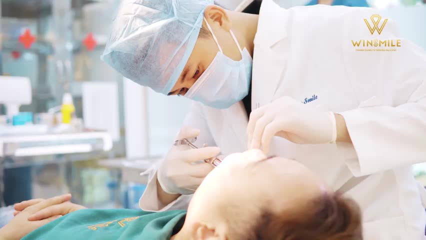 Đau răng khôn cản trở nhịp sống hàng ngày của bạn, khiến cuộc sống vốn đã nhiều bộn bề lo âu mà còn phải nhức đầu vì những cơn đau quái ác