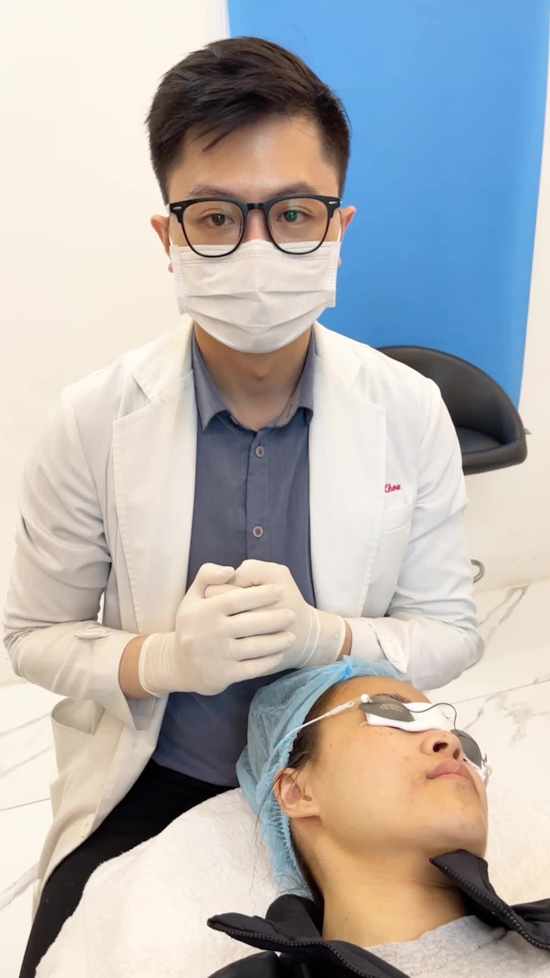 Khách hàng Việt kiều Mỹ - trực tiếp quá trình phân tích và thực hiện với công nghệ điều trị Bớt tại Kangnam