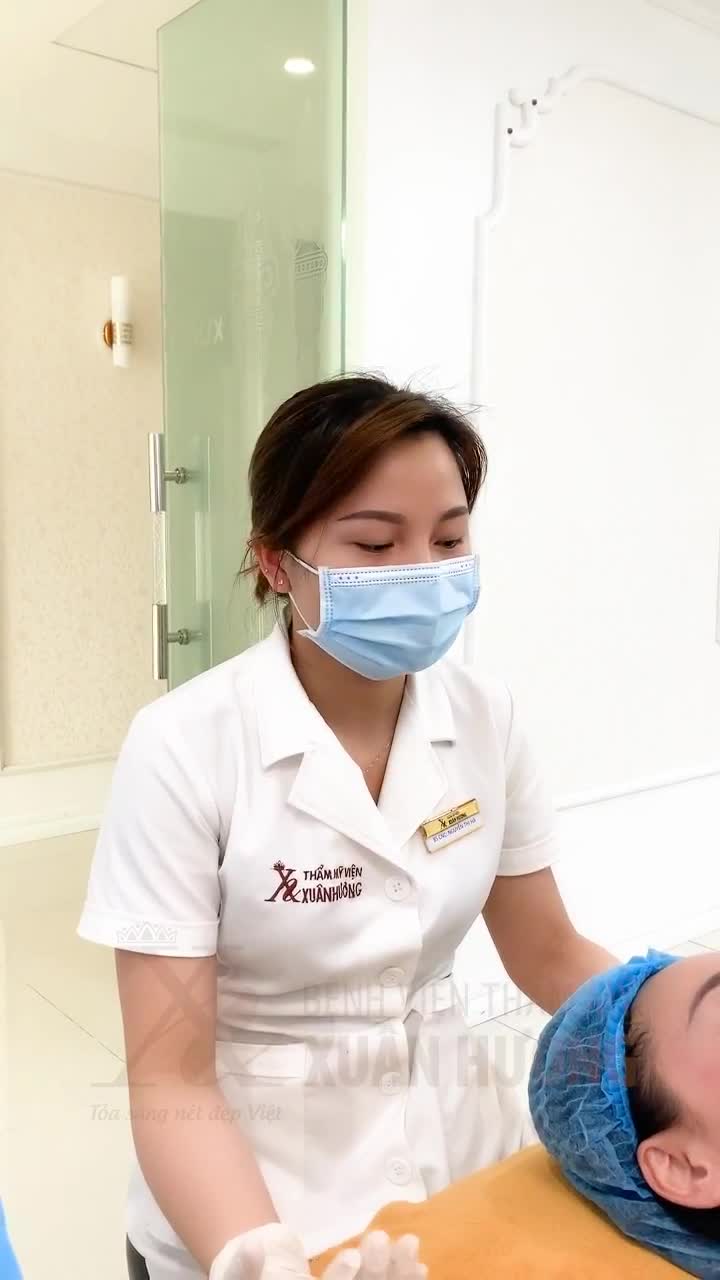 DIỄN VIÊN QUÁCH THU PHƯƠNG TRẺ HÓA DA PRP TẠI XUÂN HƯƠNG