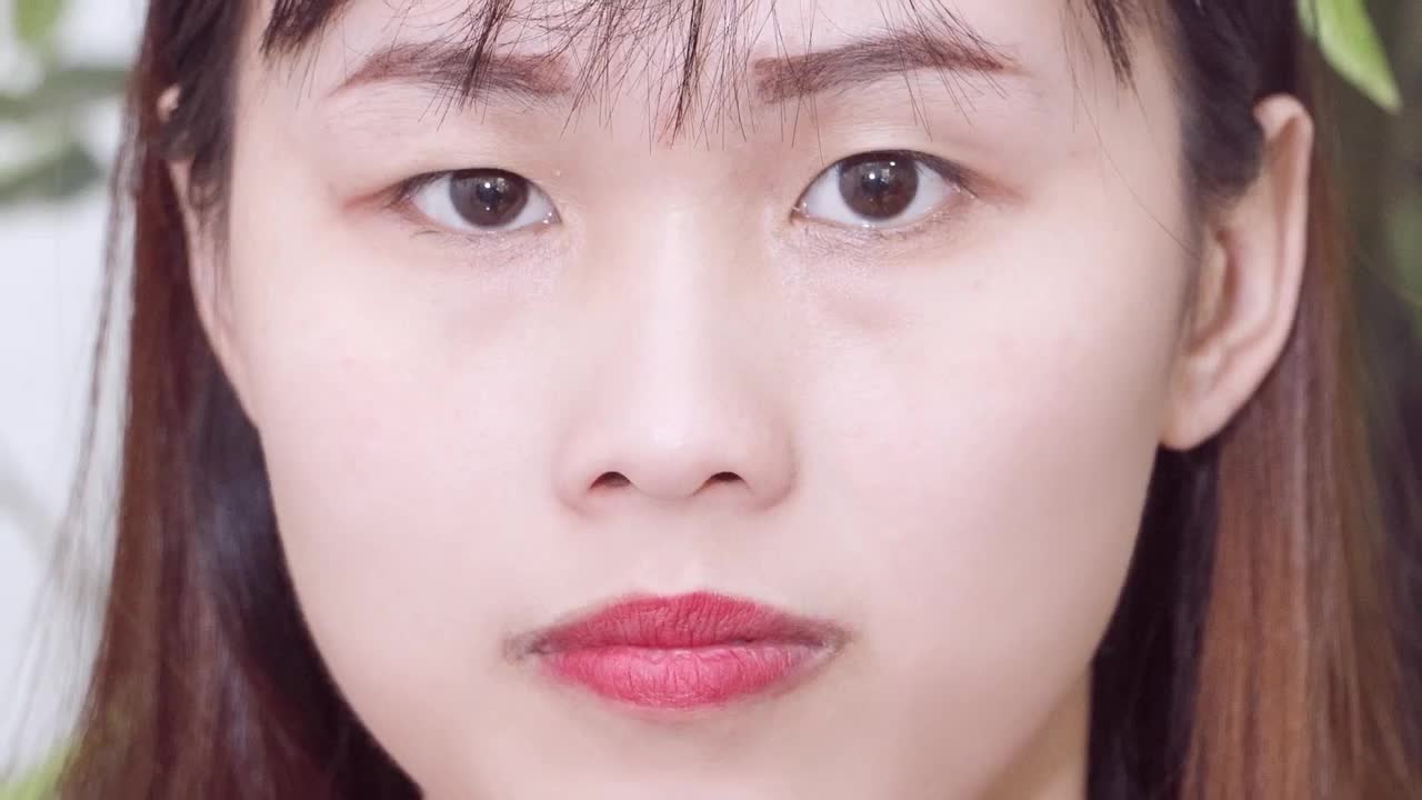 BIẾN THÀNH NGƯỜI KHÁC, TỰ TIN SỐNG KHÁC CHỈ SAU ĐIỀU NÀY