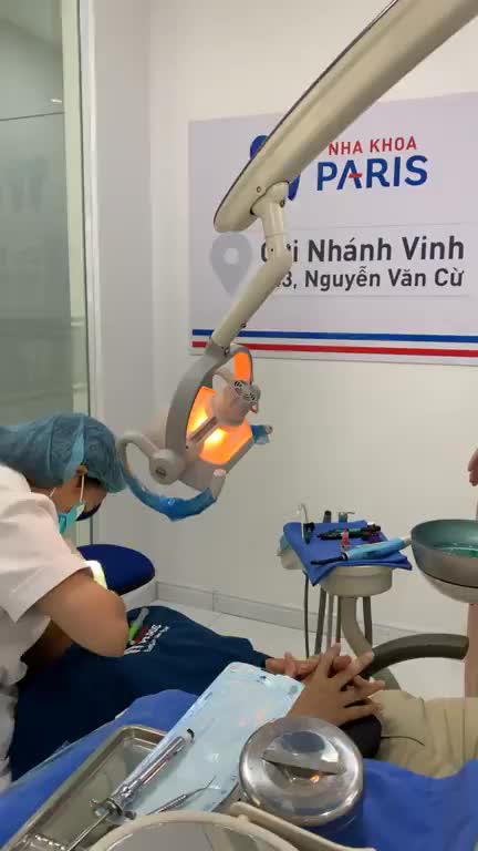 Gắn răng sứ Veneer Emaxzic tại Nha Khoa Paris - Vinh