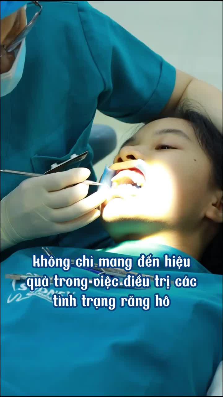CƯỜI HỞ LỢI CÓ NIỀNG RĂNG ĐƯỢC KHÔNG?