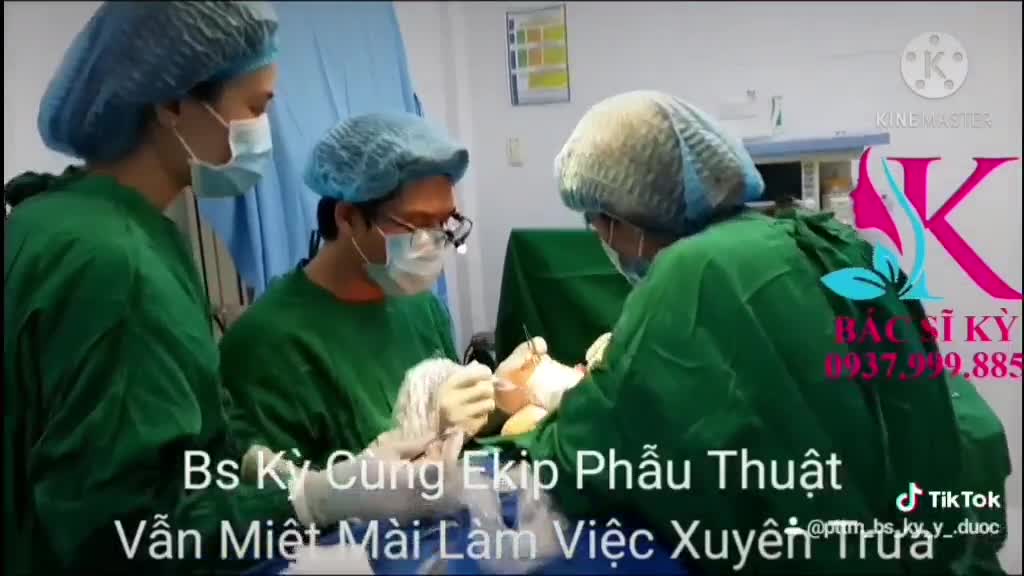 BS KỲ CÙNG EKIP PHẪU THUẬT VẪN MIỆT MÀI LÀM VIỆC XUYÊN TRƯA