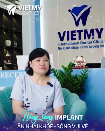 VỊ KHÁCH ĐẶC BIỆT GẮN BÓ VỚI PHÒNG KHÁM NỬA THẬP KỶ - TRỒNG RĂNG TỪ 2018 ĐẾN NAY VẪN ĂN NHAI KHỎE, SỐNG VUI VẺ