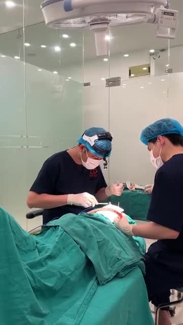 NÂNG MŨI PERFECT DFORM CHO BẠN GÁI XINH XẮN.