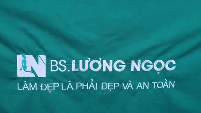 Đã từng thực hiện hút mỡ bụng 1 năm trước và nhận được kết quả ngoạn mục với vòng bụng và vòng eo nhỏ gọn hơn rất nhiều